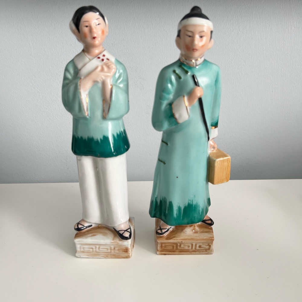 Made in Occupied Japan Asian Couple Collectible Figurines